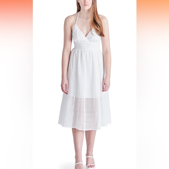 White eyelet halter dress - Picture 1 of 5